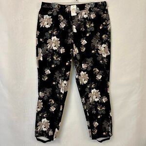NWT Isaac Mizrahi LIVE! Black floral Velvet Stirrup Pants 18W